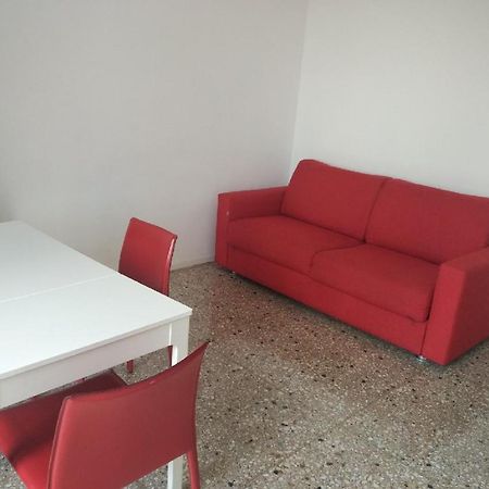 Apartment Via Raffaele Balestra Рим Екстериор снимка